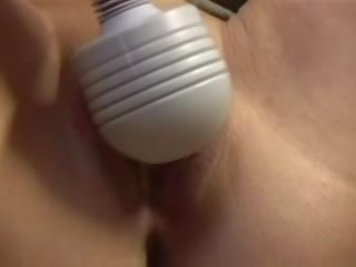 Japansk tenåring fingret og anal leker